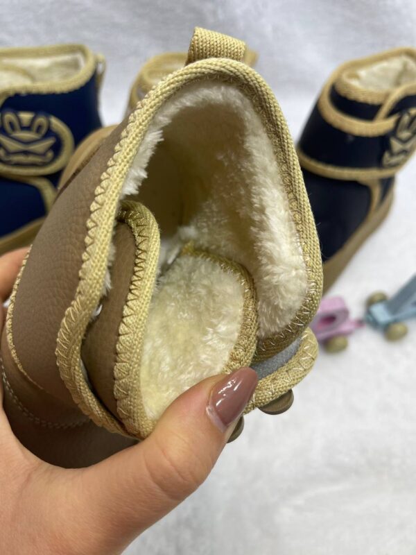 تصویر نیم‌بوت بچگانه زمستانی طرح خرگوش عینک‌دار (داخل خز)7