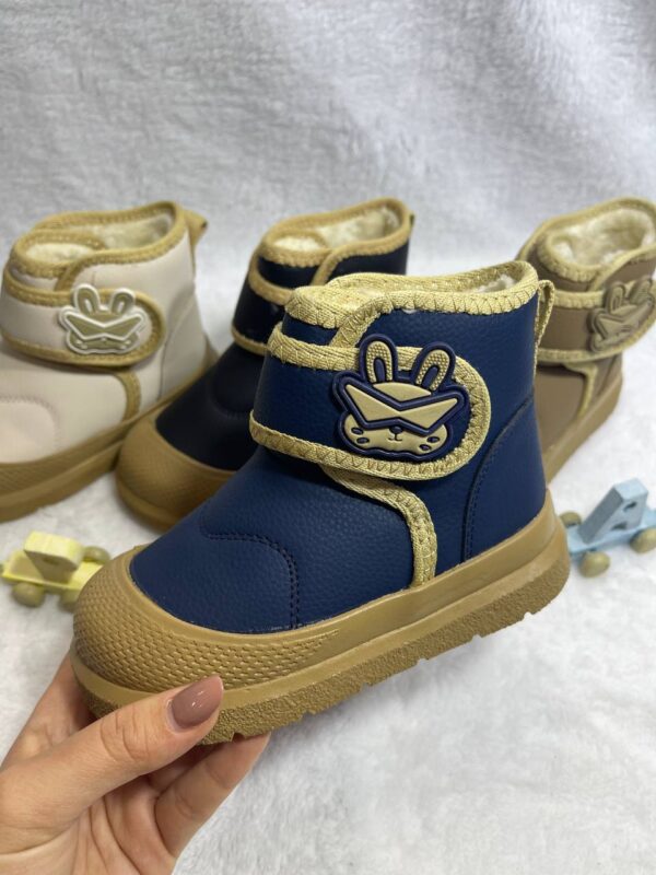 تصویر نیم‌بوت بچگانه زمستانی طرح خرگوش عینک‌دار (داخل خز)2