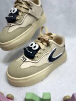 تصویر تک کفش اسپرت بچگانه طرح فانتزی قورباغه چشم‌درشت7