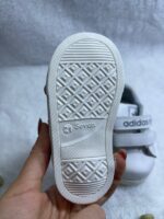 تصویر کفی کتانی بچه گانه سایز کوچیک سوتی مدل آدیداس 2