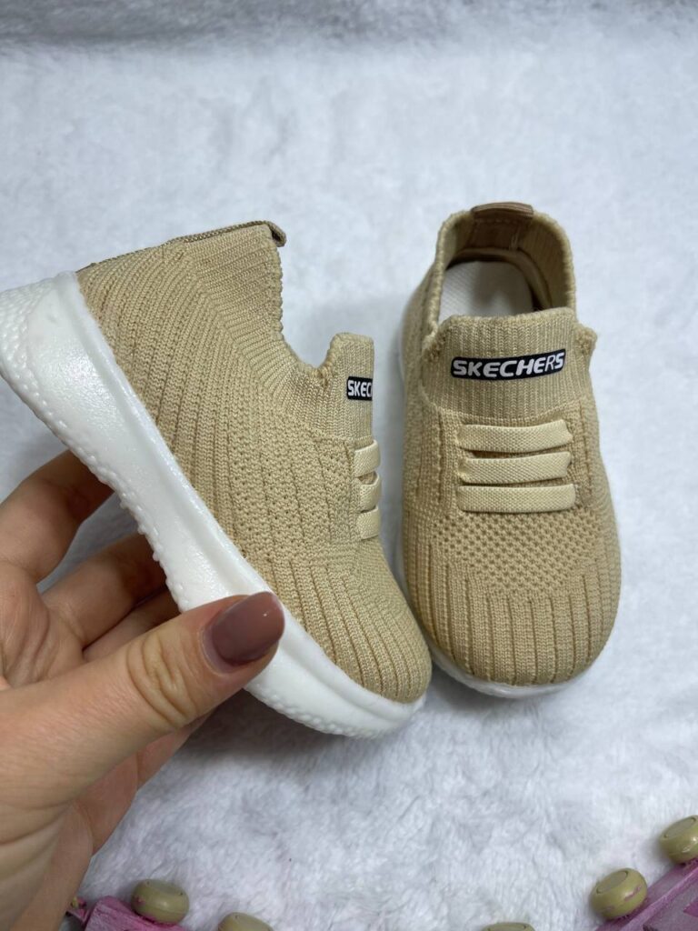 تصویر اصلی کفش جورابی بچگانه مدل Skechers