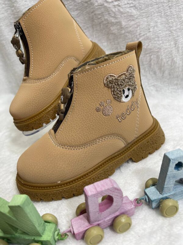 تصویر تک نیم‌بوت بچگانه مدل تدی خرسی رنگ کرم 5