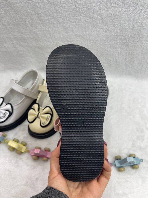 تصویر کفی کفش عروسکی دخترانه مدل BEST CLASSIC2